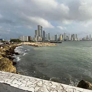  Apartamento Cozy 1br Walking Distance To Airport/beach Colombia