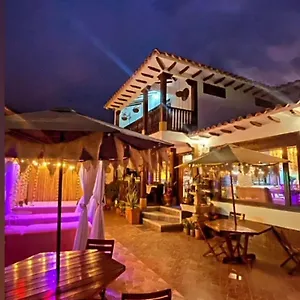  Hotel La Casa De Flores